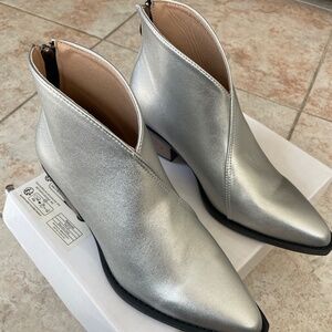 Silver Ankel Boots